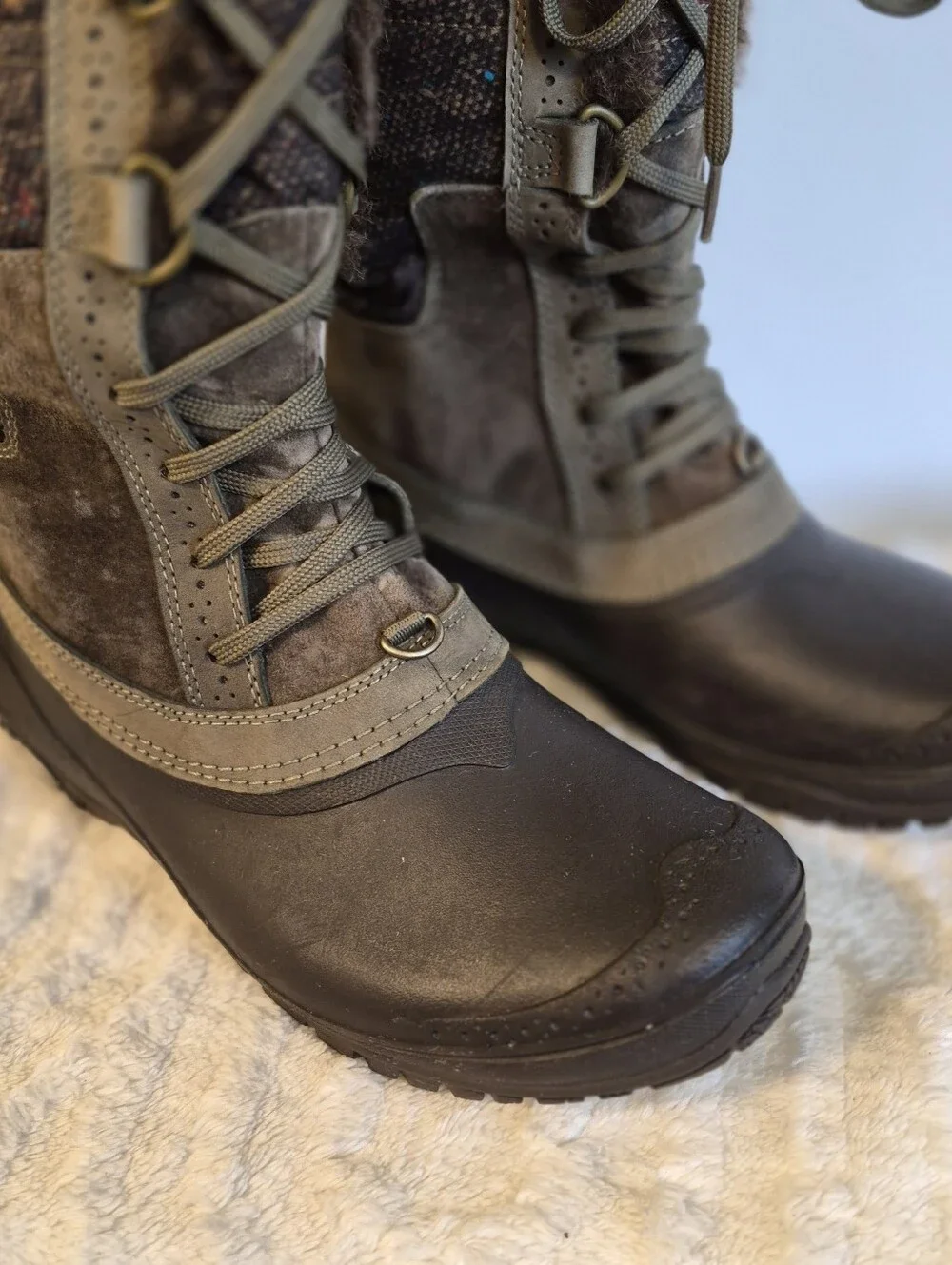 The North Face Shellista Tall Waterproof Snow Boots Brown Faux Fur Size 8.5